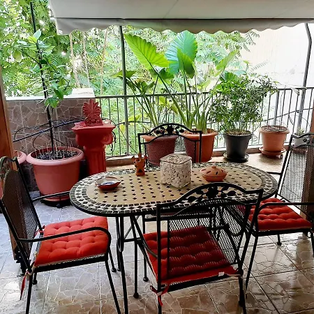 Large Terrace Near Centre